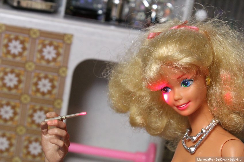 В объятиях силиконовой бабы