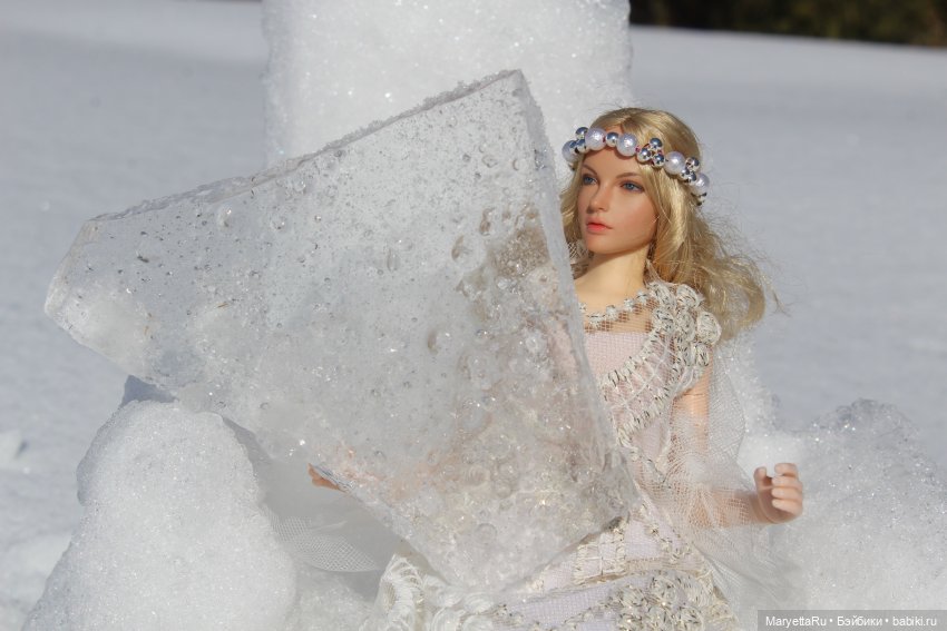 Богиня и снежный трон — Кукольные фотоистории и сериалы: комиксы