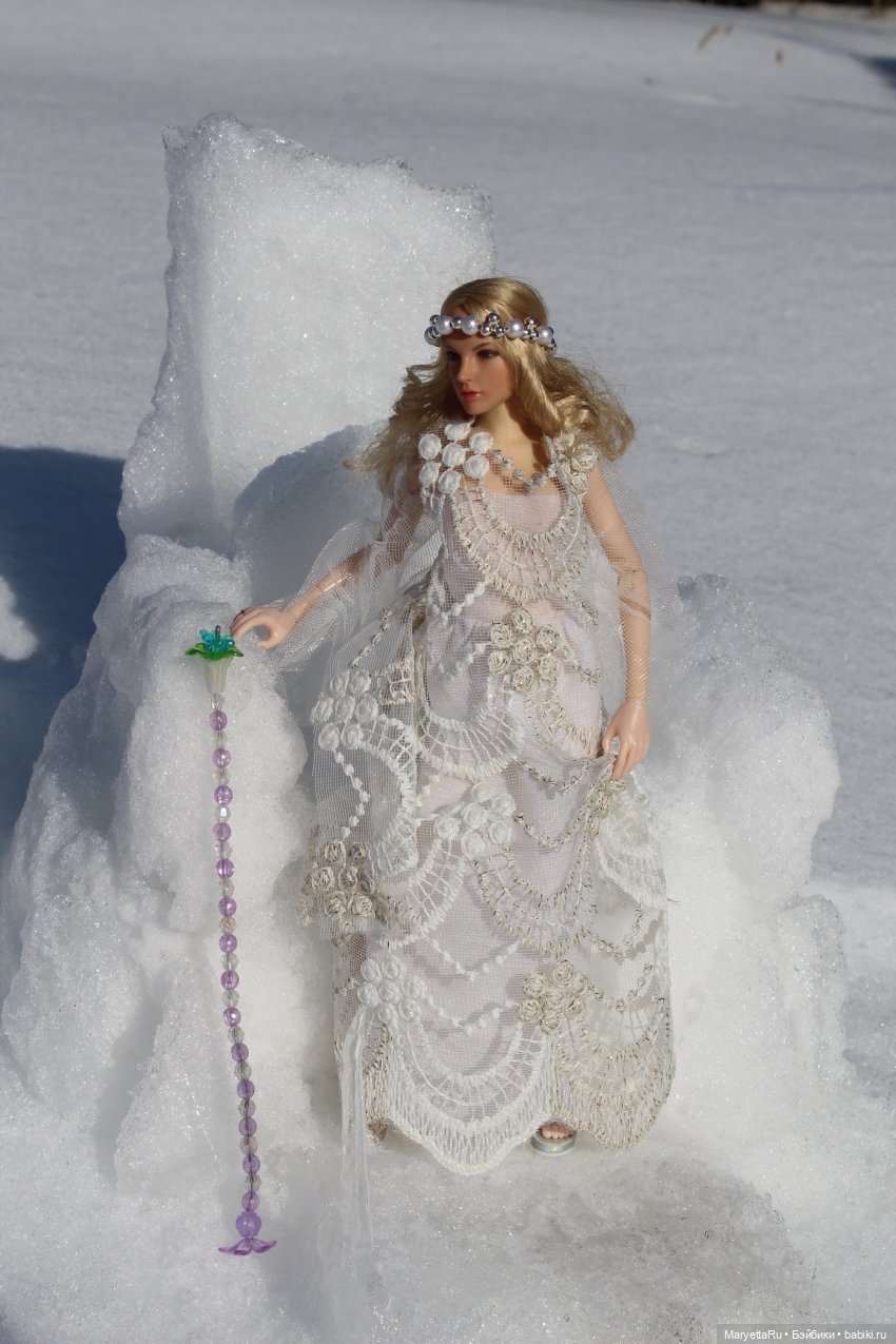 Богиня и снежный трон — Кукольные фотоистории и сериалы: комиксы