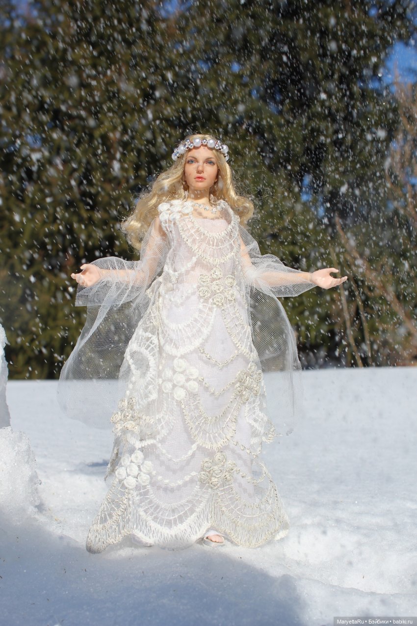 Богиня и снежный трон — Кукольные фотоистории и сериалы: комиксы