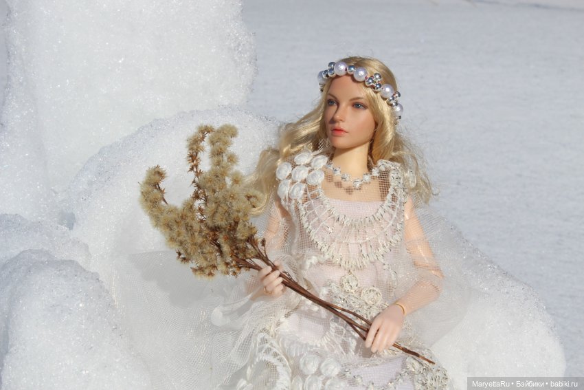 Богиня и снежный трон — Кукольные фотоистории и сериалы: комиксы
