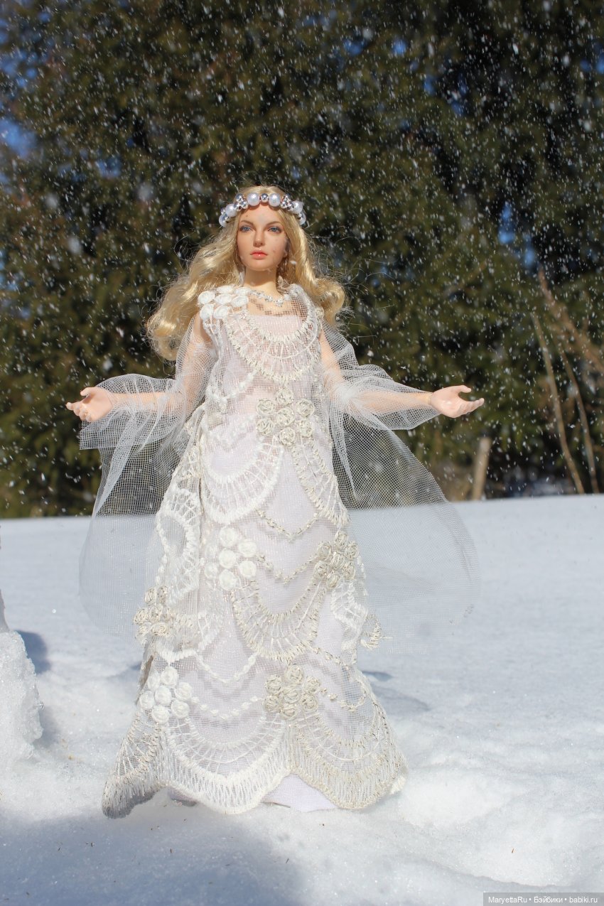 Богиня и снежный трон — Кукольные фотоистории и сериалы: комиксы