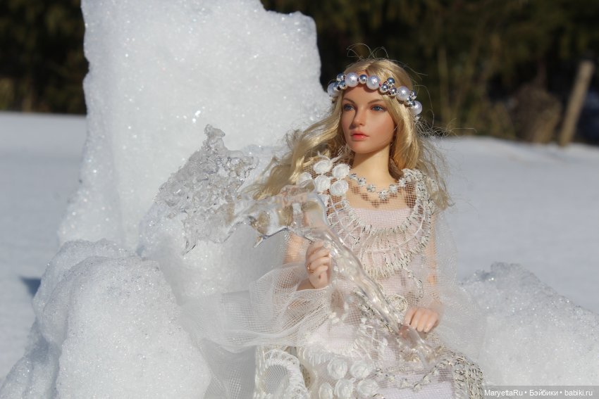 Богиня и снежный трон — Кукольные фотоистории и сериалы: комиксы