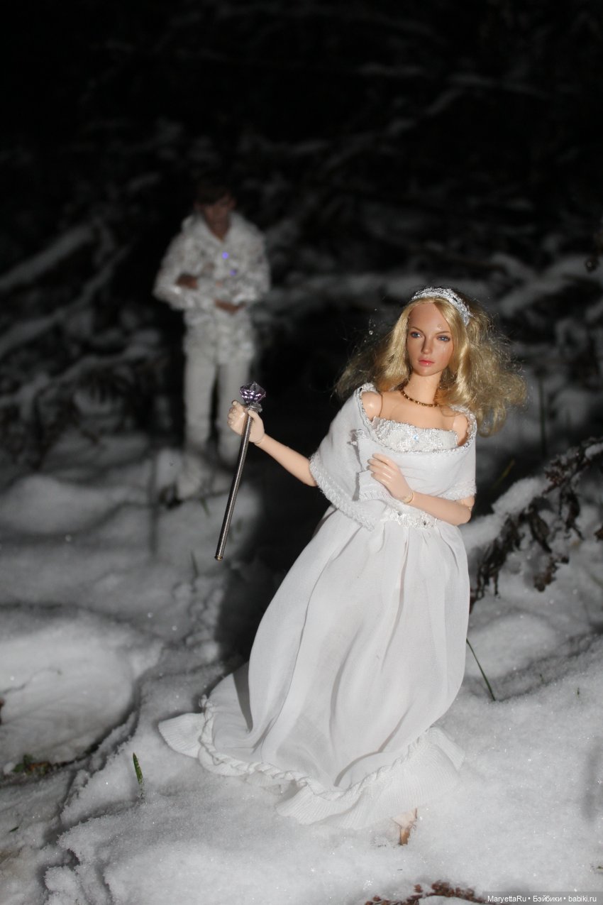 Их снежная баба — Кукольные фотоистории и сериалы: комиксы