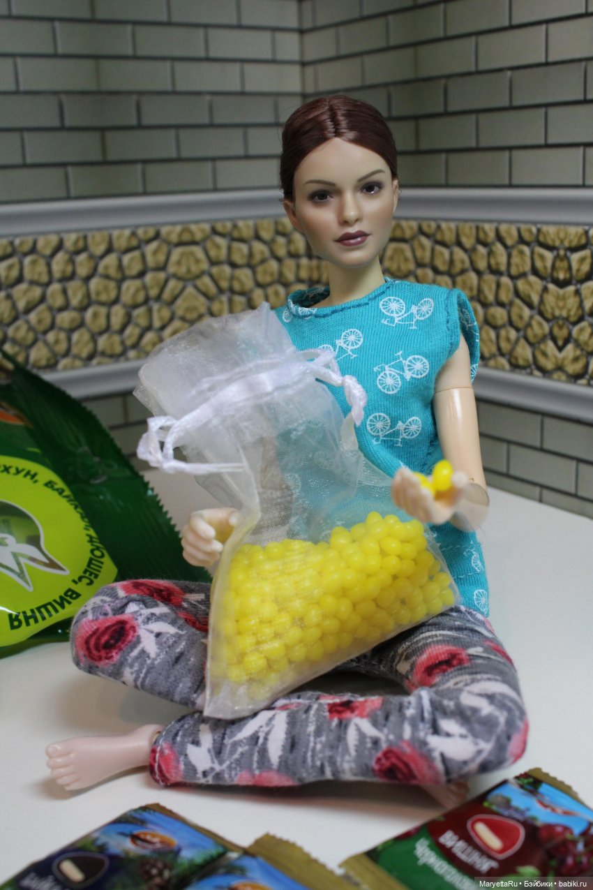 Пакет с леденцами | Бэйбики Пакет с леденцами — Как сделать аксессуары для кукол: сумки (фото 9)