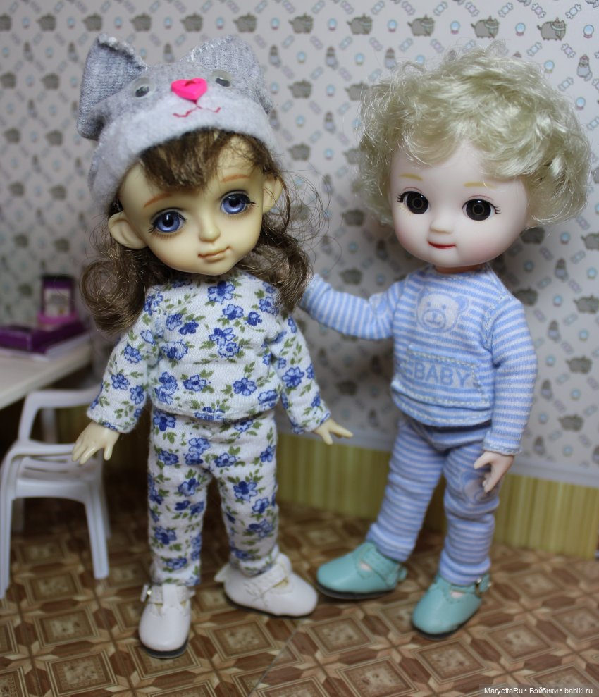 Две коллекции в детский уголок