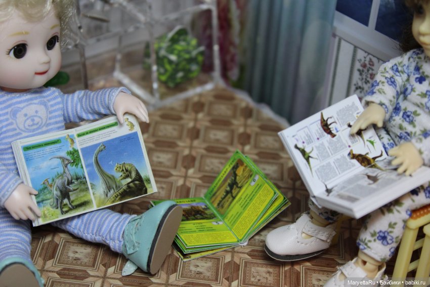 Две коллекции в детский уголок