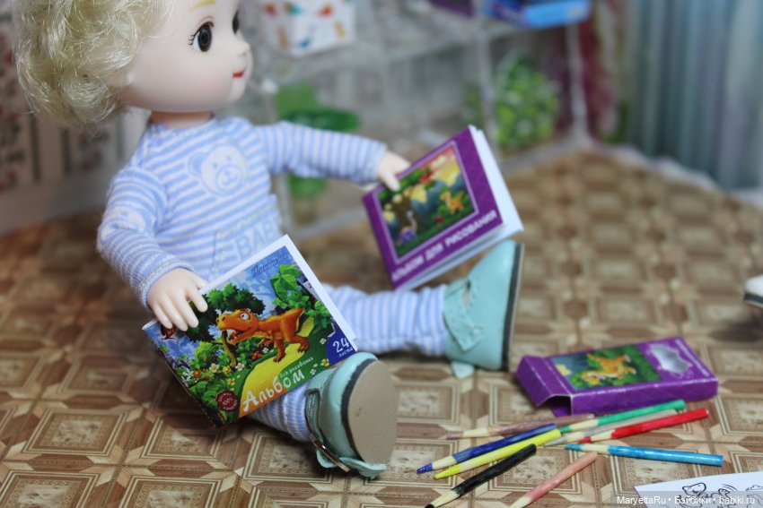 Две коллекции в детский уголок