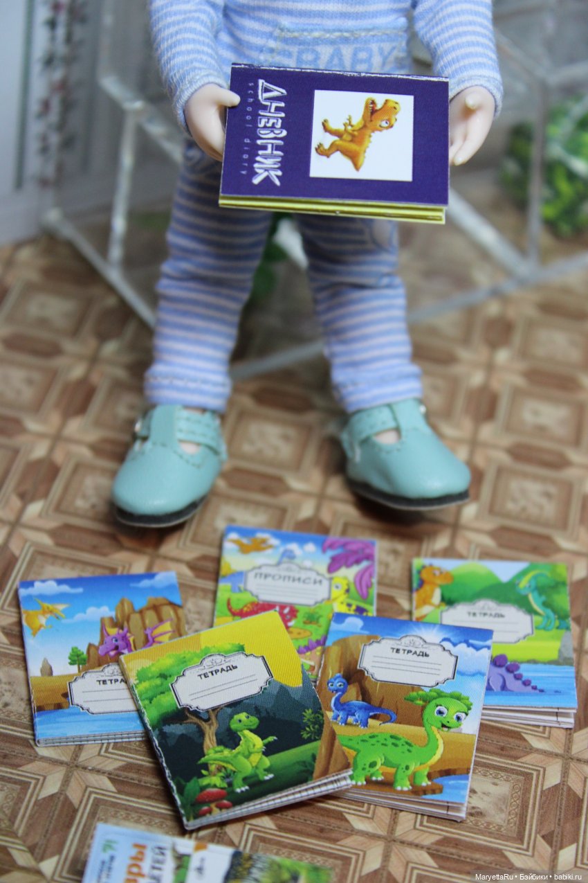 Две коллекции в детский уголок