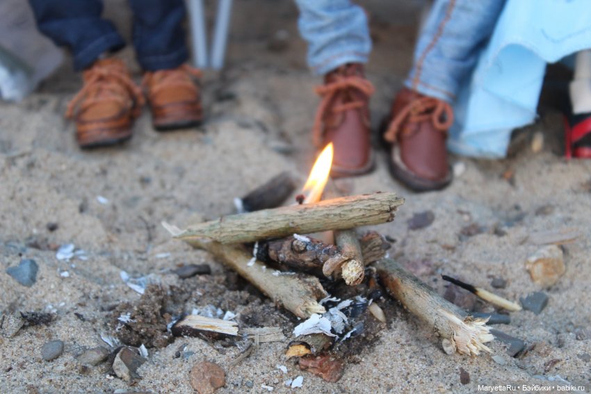 Куколки и закат — Кукольные фотоистории и сериалы: комиксы