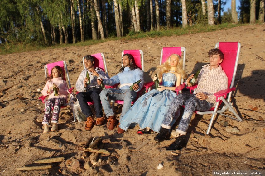 Куколки и закат — Кукольные фотоистории и сериалы: комиксы