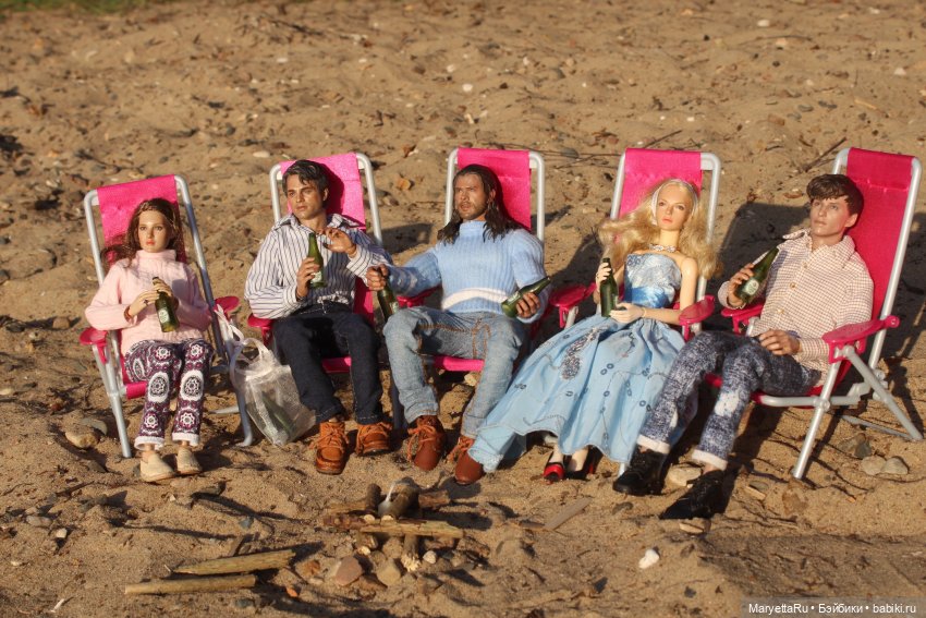 Куколки и закат — Кукольные фотоистории и сериалы: комиксы