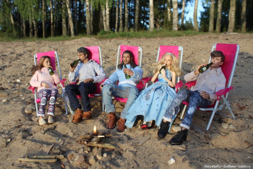 Куколки и закат — Кукольные фотоистории и сериалы: комиксы