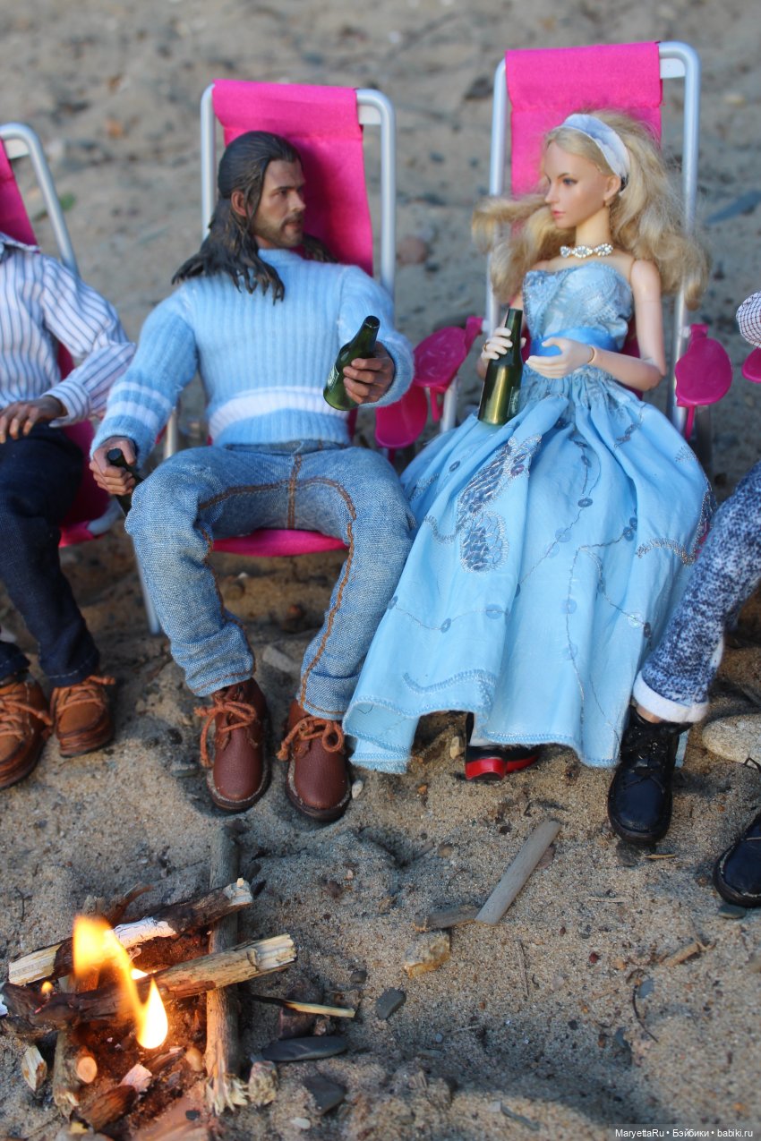 Куколки и закат — Кукольные фотоистории и сериалы: комиксы