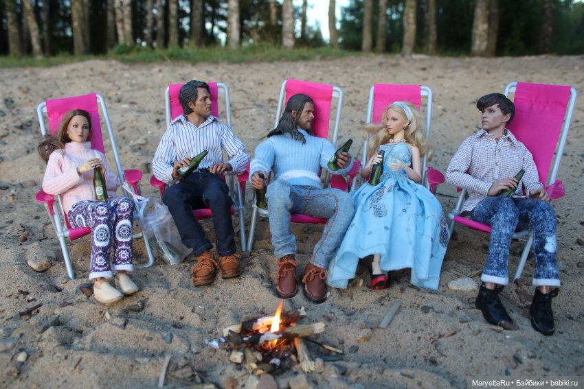 Куколки и закат — Кукольные фотоистории и сериалы: комиксы