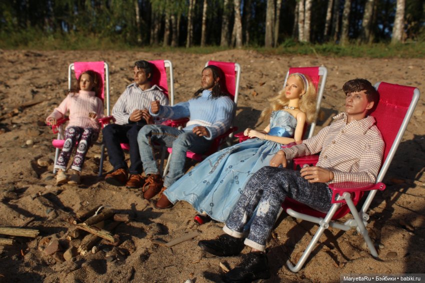 Куколки и закат — Кукольные фотоистории и сериалы: комиксы