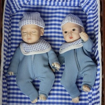 Экшен-младенцы Add Toys Ad-012В. Распаковываем, щупаем, пристраиваем