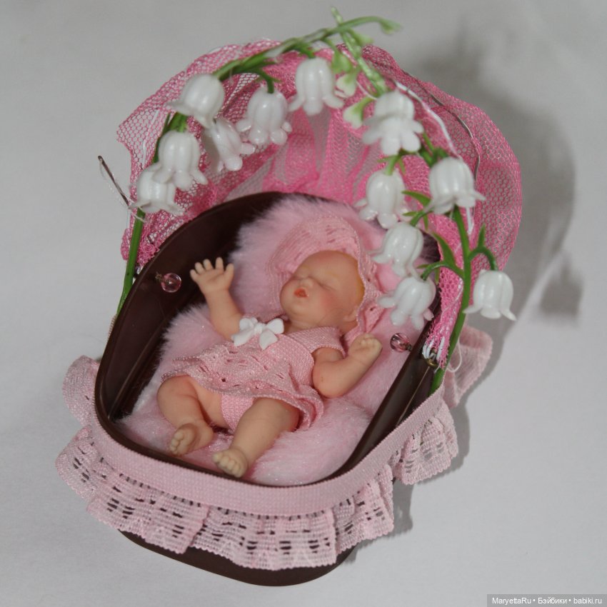 Дополним коллекцию собственным шедевром! МК функциональной люльки для пупса
