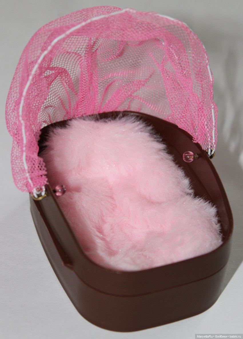 Дополним коллекцию собственным шедевром! МК функциональной люльки для пупса