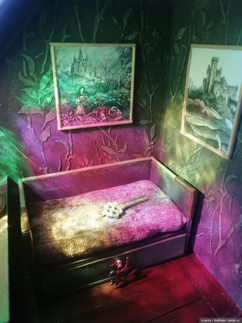 Мрачная сказка — Румбоксы и кукольные интерьеры: фото