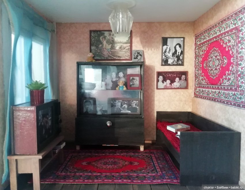 Не трогай, это на Новый Год