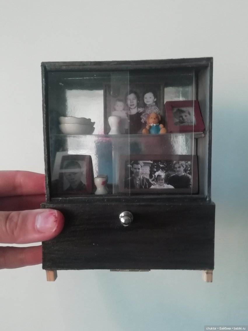 Не трогай, это на Новый Год