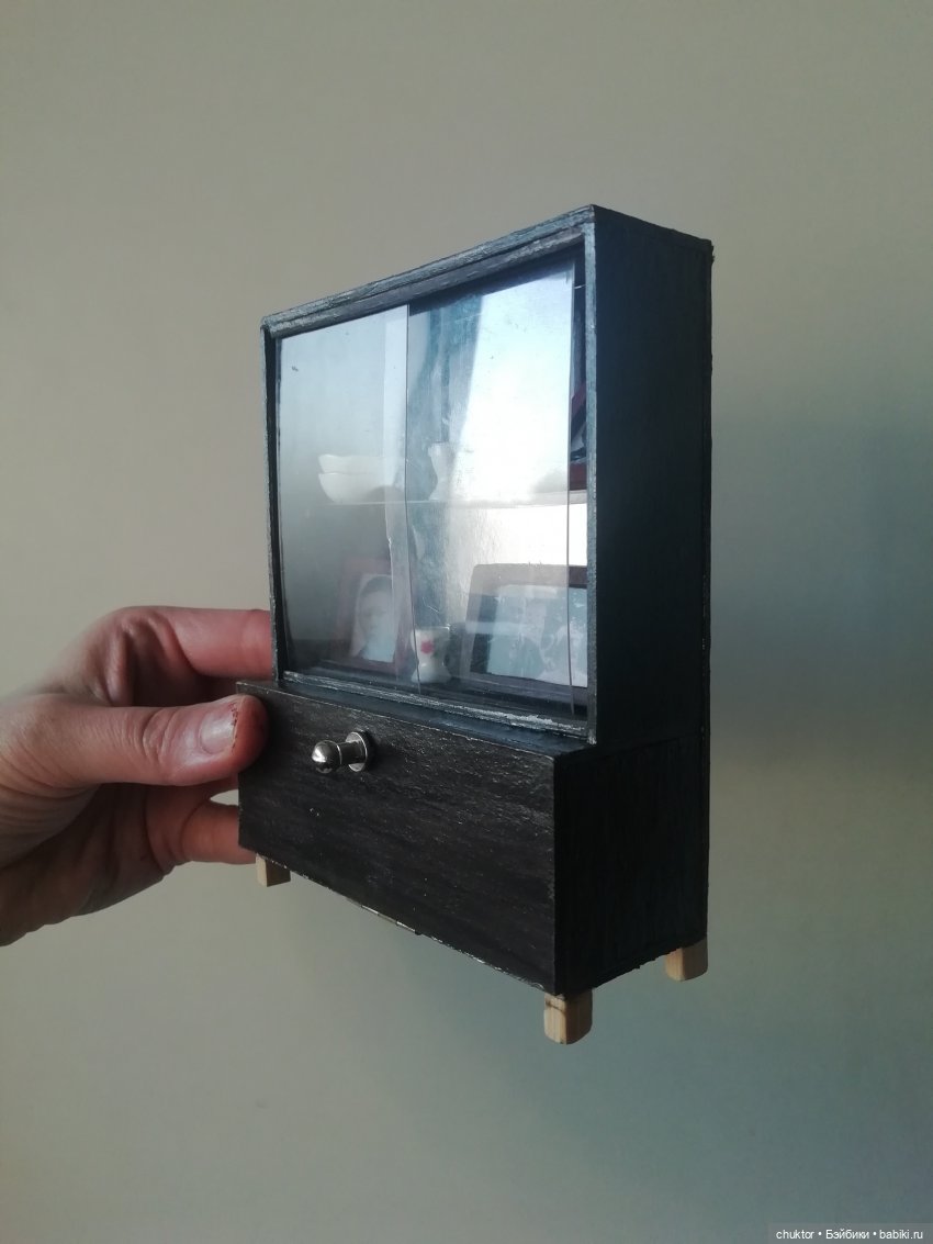 Не трогай, это на Новый Год