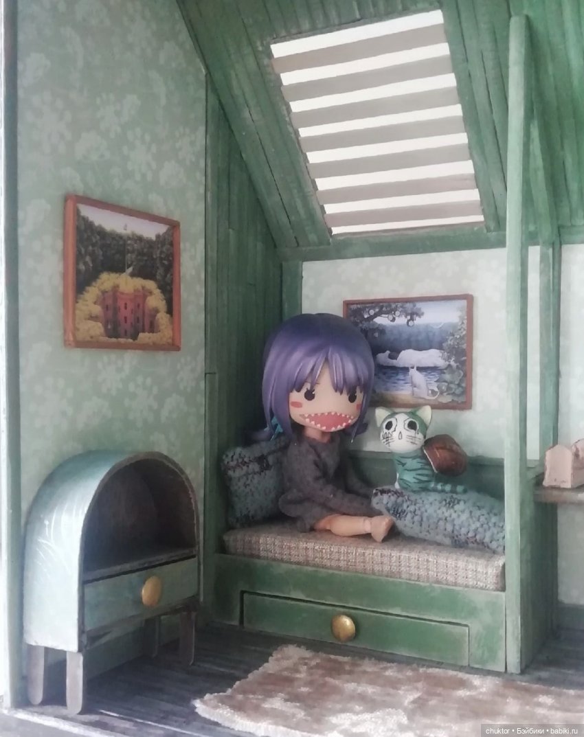 Сюрреализм, листья и улитки