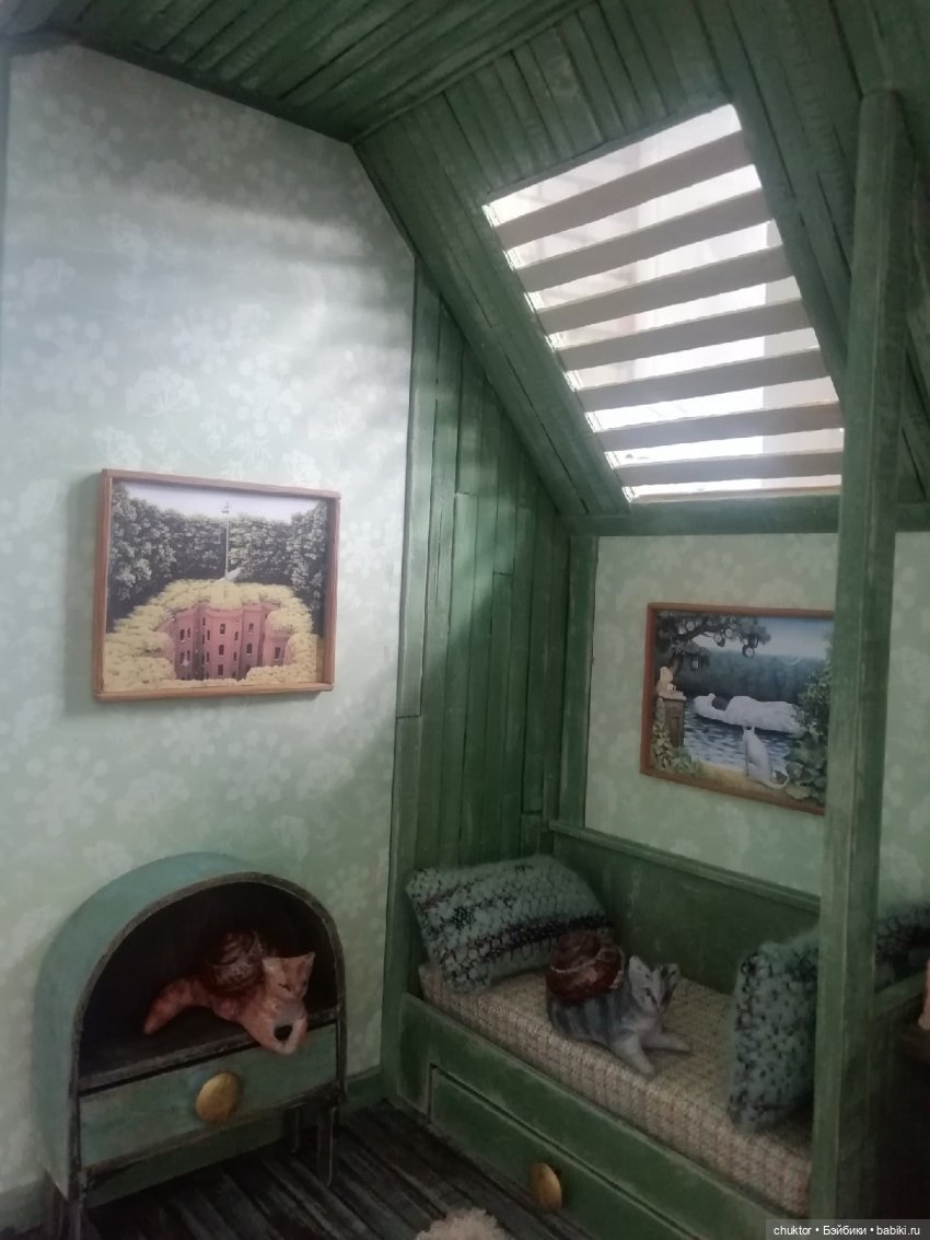 Сюрреализм, листья и улитки