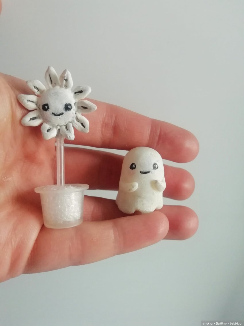 В чёрном-чёрном доме — Румбоксы и кукольные интерьеры: фото