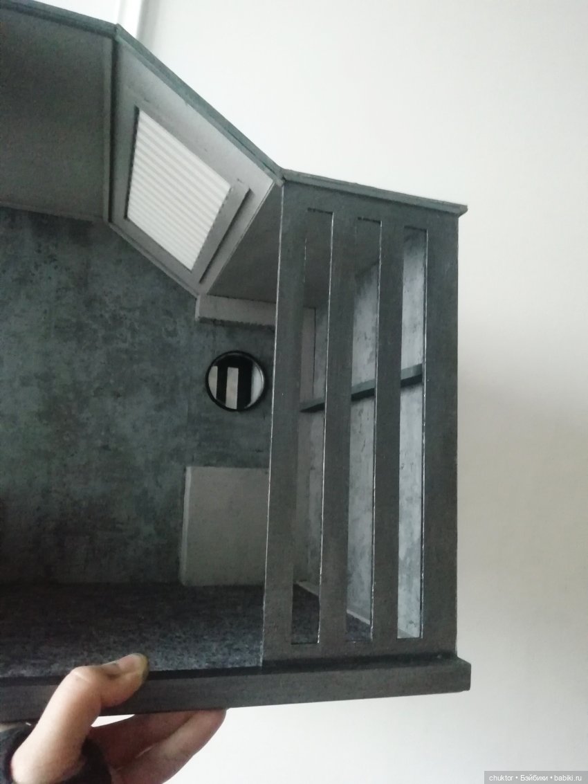 По дороге из красного кирпича