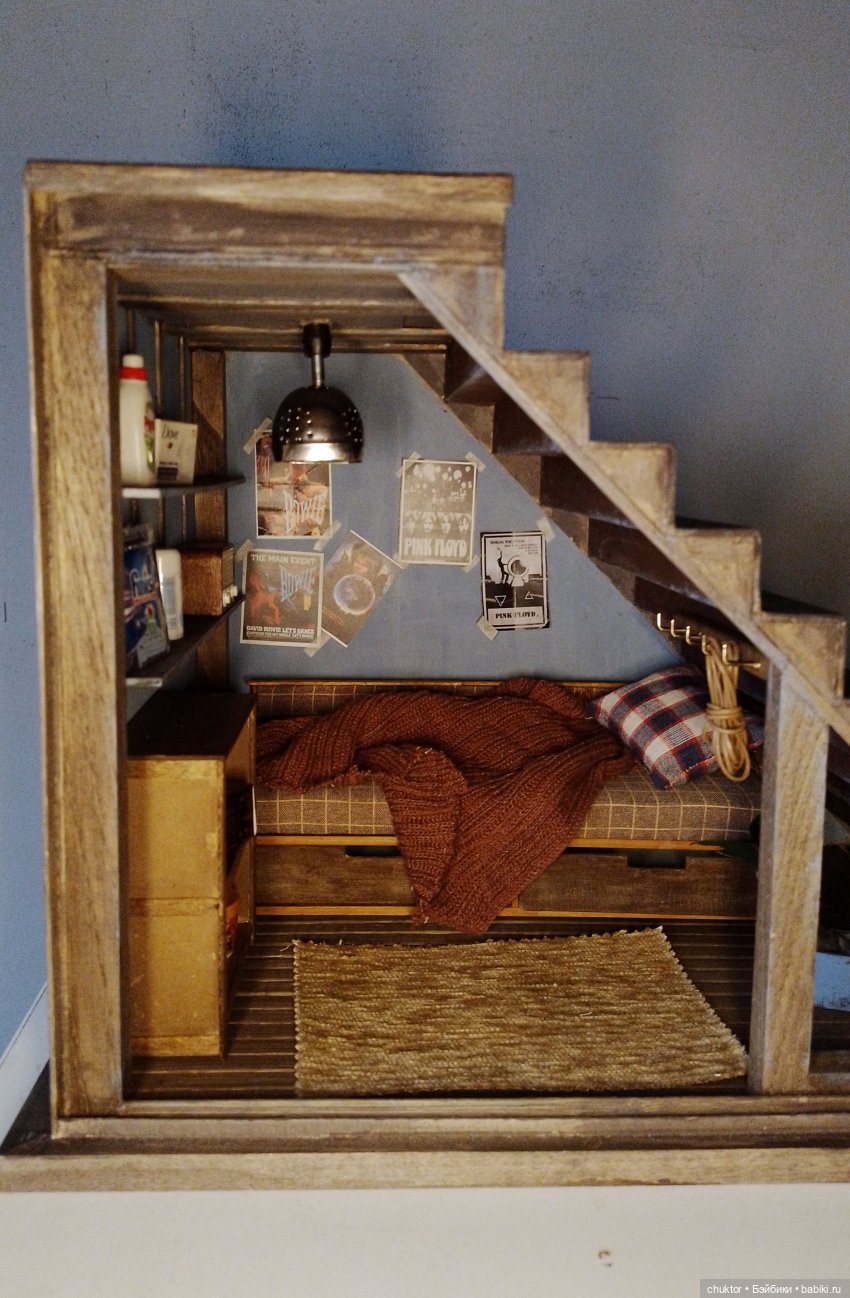 Под лестницей — Румбоксы и кукольные интерьеры: фото