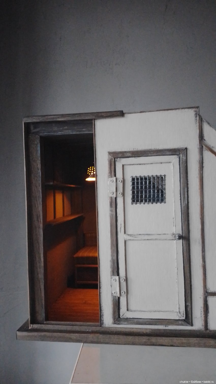 Под лестницей — Румбоксы и кукольные интерьеры: фото (фото 6)