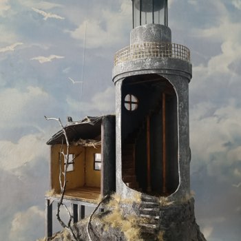 На маяк