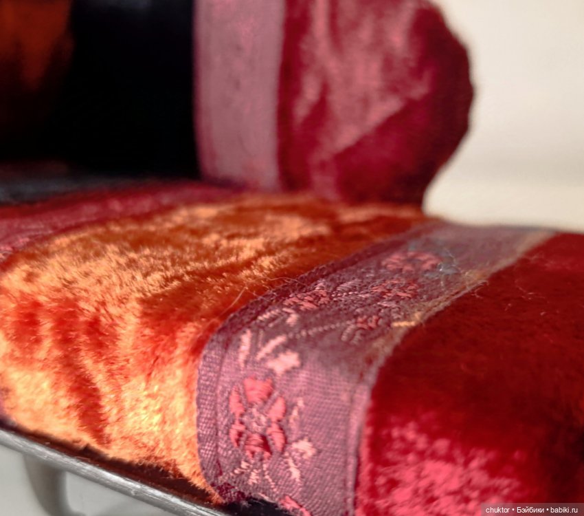 Красная комната — Румбоксы и кукольные интерьеры: фото