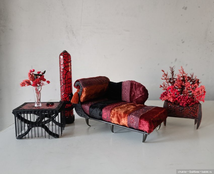 Красная комната — Румбоксы и кукольные интерьеры: фото