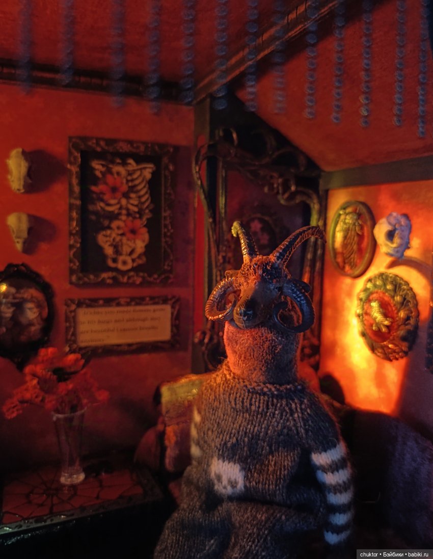 Красная комната — Румбоксы и кукольные интерьеры: фото