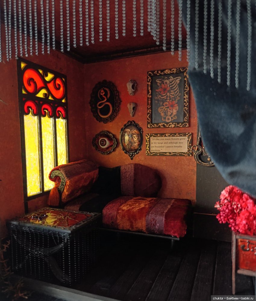 Красная комната — Румбоксы и кукольные интерьеры: фото