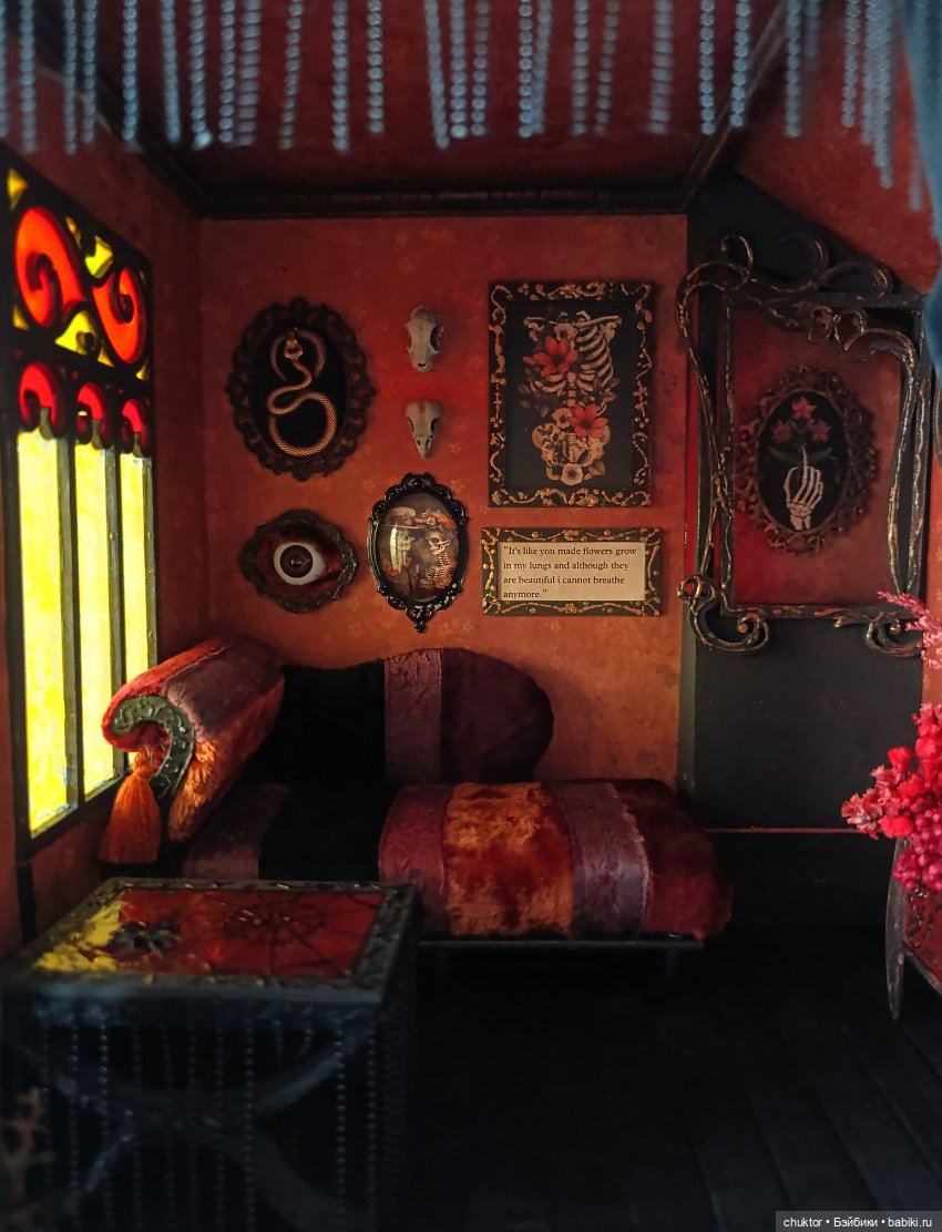Красная комната — Румбоксы и кукольные интерьеры: фото