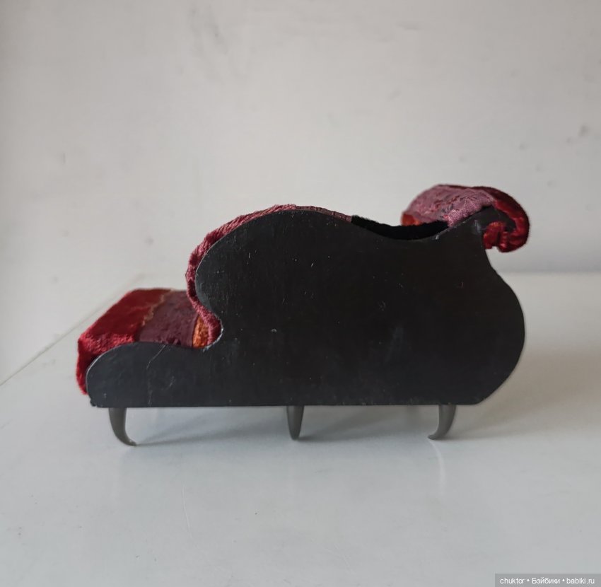 Красная комната — Румбоксы и кукольные интерьеры: фото