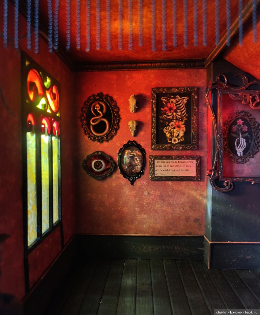 Красная комната — Румбоксы и кукольные интерьеры: фото