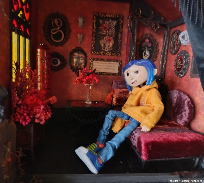 Красная комната — Румбоксы и кукольные интерьеры: фото