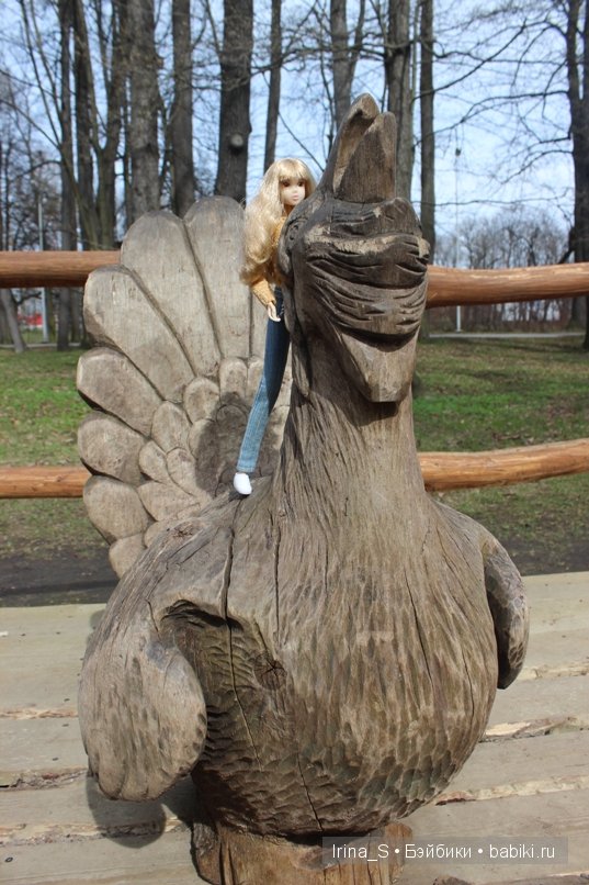 Приключения Йоко Кин, Момоко. Часть 2. Первомайская прогулка