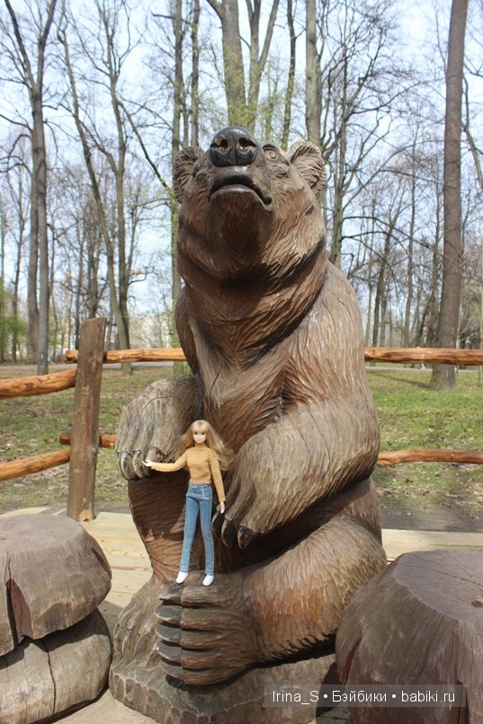 Приключения Йоко Кин, Момоко. Часть 2. Первомайская прогулка