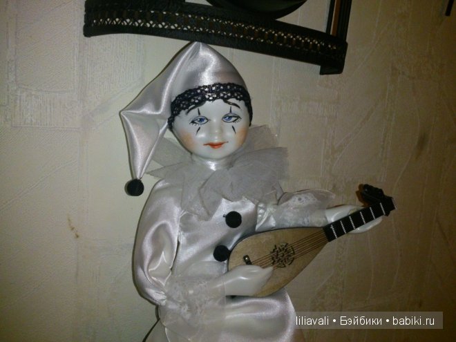 Мои первые фарфоровые куклы. Пьеро и Коломбина (фото 2)