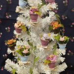 Елочная игрушка - цветочный горшочек