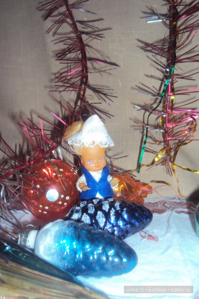 Девочки,а помните такую мишуру 80-х?Она у меня до сих пор хранится. Девочки,а помните такую мишуру 80-х?Она у меня до сих пор хранится.