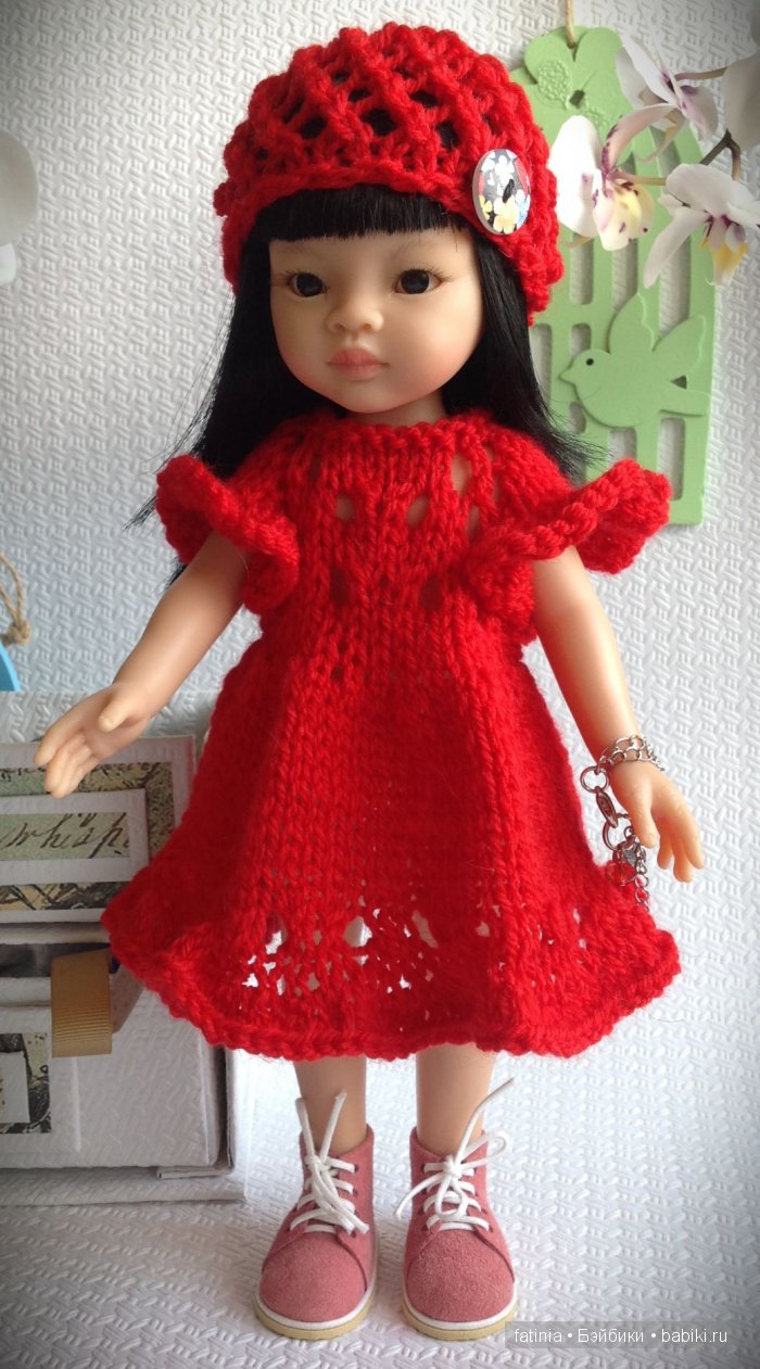 Платья, шапки.. шапки?! шапочки