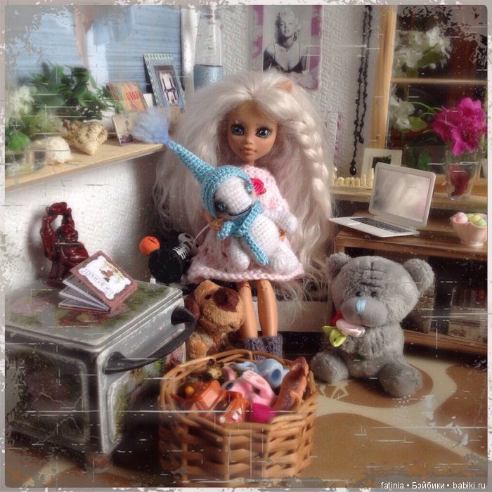 Румбокс 1:6. Куклы и их игрушки (фото 3)