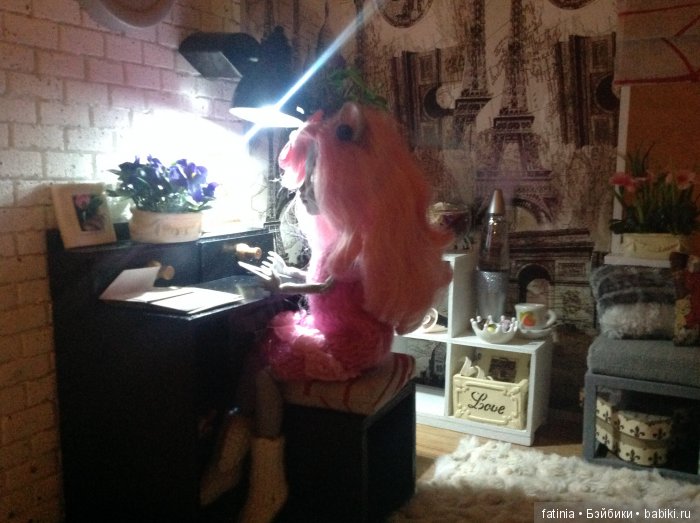 Румбокс для кукол 1:6. Окончание строительства, пожелаем легкого пути